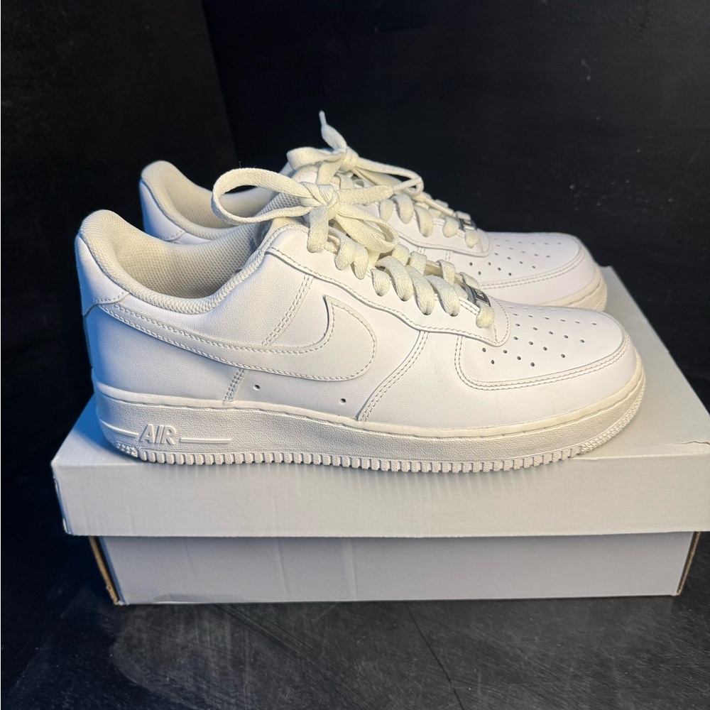 Nike Air Force 1 in Cream White AF1